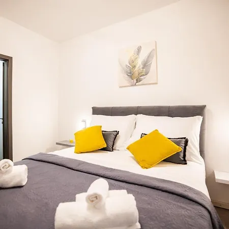 ヴィラ Andelina In Near The Center With Private Pool And Sauna - By Ta Leut Agency ザダル