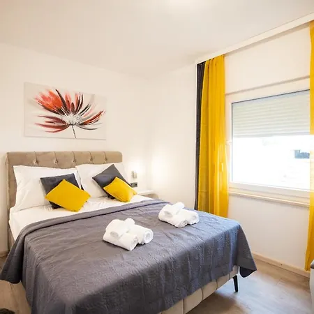 ヴィラ Andelina In Near The Center With Private Pool And Sauna - By Ta Leut Agency